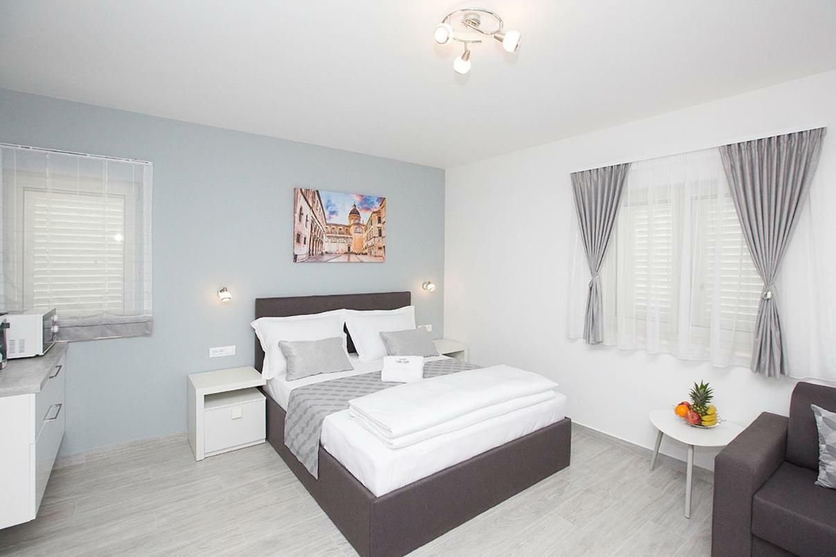 Villa Apartments Art Trogir Eksteriør billede